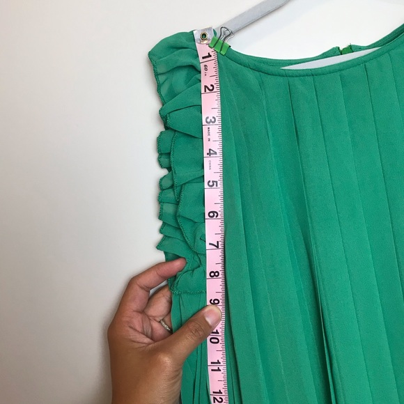 $5 CLEAR OUT SALE KIDS Richie House Los Angeles Pleated Dress - Picture 13 of 13
